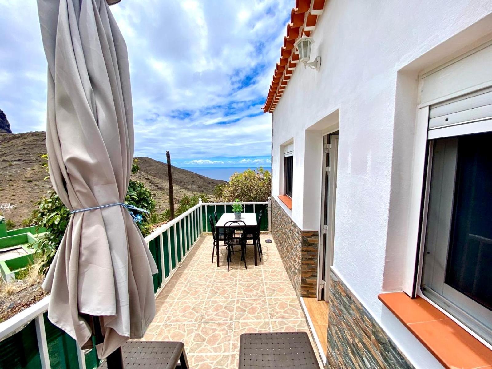 Casa Palmeros Perdomo * Alojera